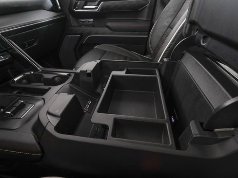 Used 2024 GMC Sierra 1500 AT4X AWD/4WD image 27