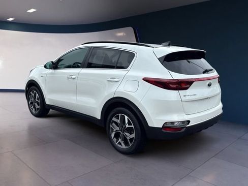 Used 2020 Kia Sportage EX w/ Option Group 15 AWD/4WD image 3