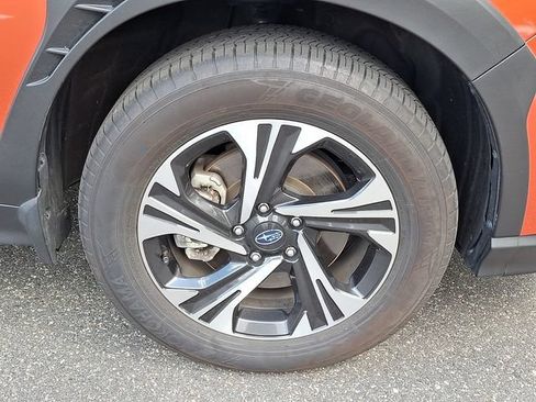 Used 2024 Subaru Crosstrek 2.0i Premium AWD/4WD image 8