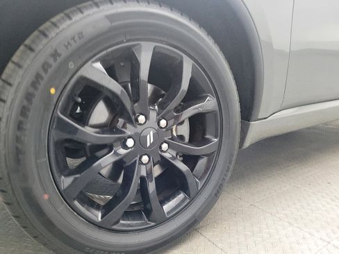 Used 2019 Dodge Durango GT image 31