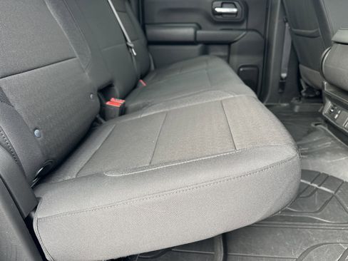 Certified 2024 Chevrolet Silverado 2500 Custom w/ Custom Value Package image 16