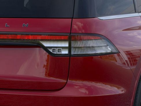 New 2025 Lincoln Aviator Black Label image 21