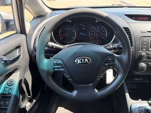 Used 2016 Kia Forte LX FWD image 22