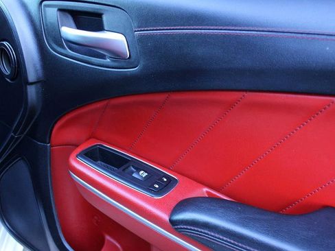 Used 2019 Dodge Charger Scat Pack w/ Plus Group image 25