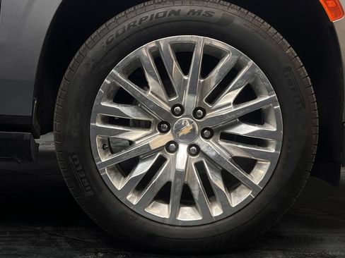 Used 2023 Chevrolet Tahoe Premier w/ Premium Package AWD/4WD image 27