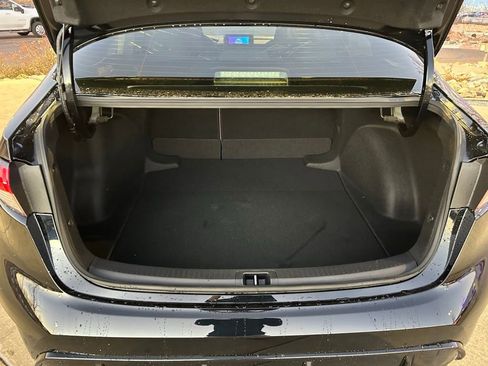 Used 2026 Toyota Corolla Hybrid Sedan image 36