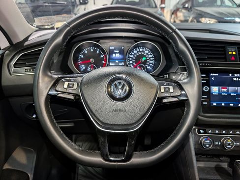 Used 2020 Volkswagen Tiguan S AWD/4WD image 33
