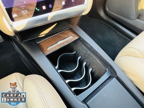 Used 2017 Tesla Model X 75D image 19