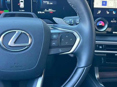 Used 2025 Lexus RX 350 w/ Convenience Package AWD/4WD image 48