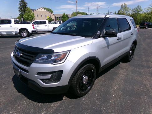 Used 2017 Ford Explorer 4WD Police Interceptor image 6