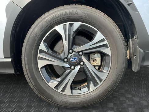 Used 2024 Subaru Crosstrek 2.0i Premium AWD/4WD image 10