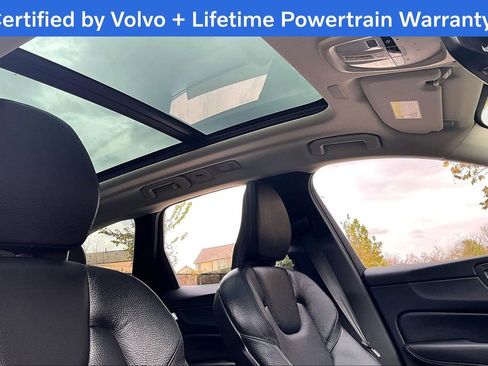 Used 2024 Volvo XC60 B5 Plus w/ Protection Package Premier image 21
