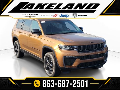 New 2026 Jeep Grand Cherokee L Limited w/ Limited Altitude Package AWD/4WD image 1