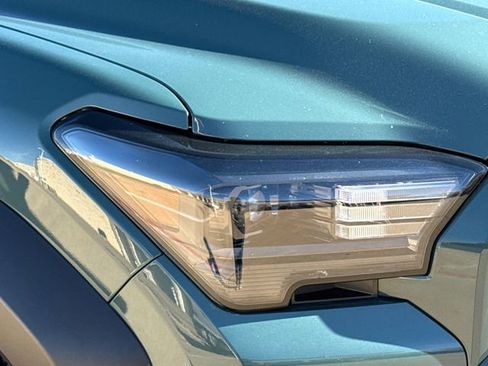 Used 2025 Toyota 4Runner TRD Off-Road image 4