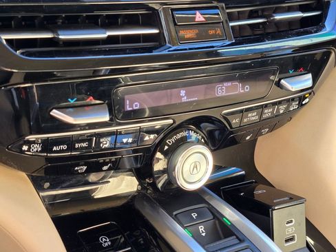 Certified 2023 Acura MDX FWD w/ Technology Package image 26
