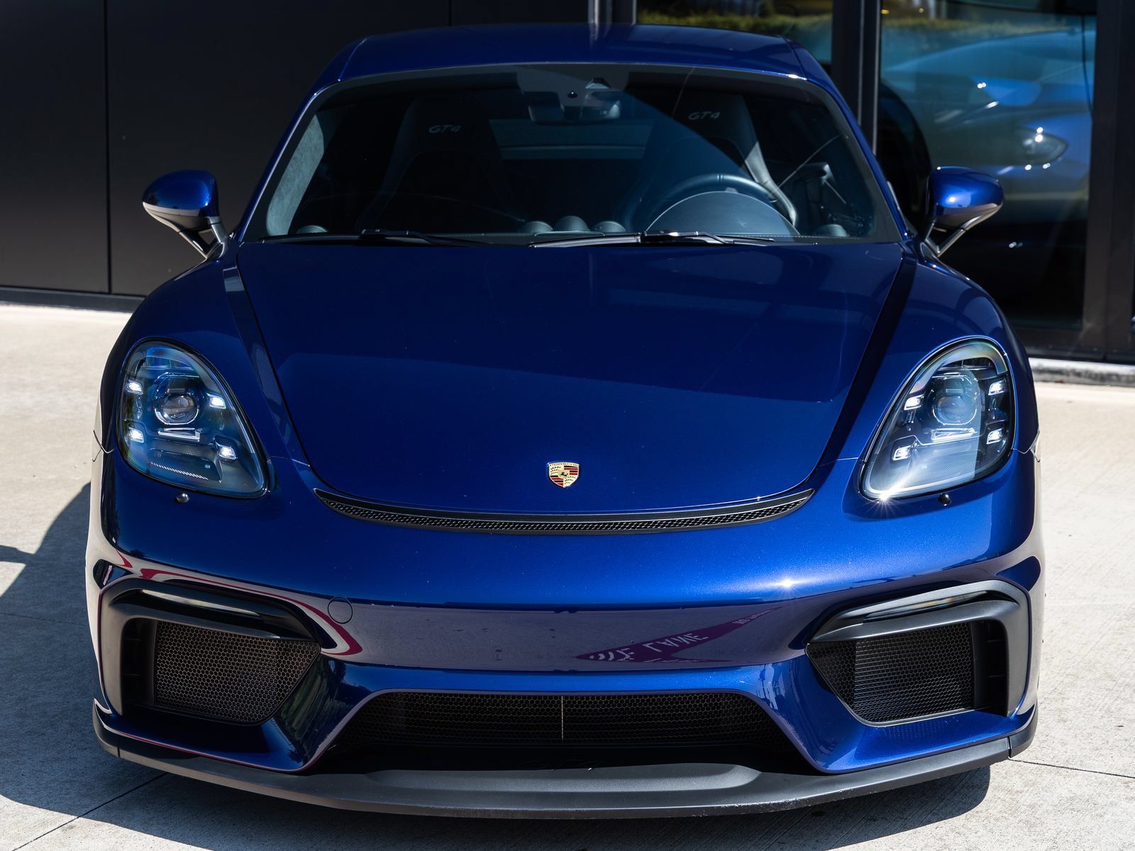 Certified 2020 Porsche 718 Cayman GT4 RWD image 8