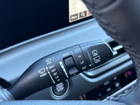 New 2026 Kia Seltos EX image 27