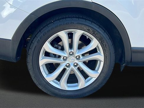 Used 2012 MAZDA CX-9 Grand Touring w/ Moonroof & Bose Audio Pkg image 5