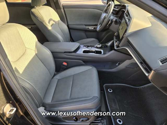 Used 2024 Lexus RZ 450e Premium w/ Technology Package AWD/4WD image 18