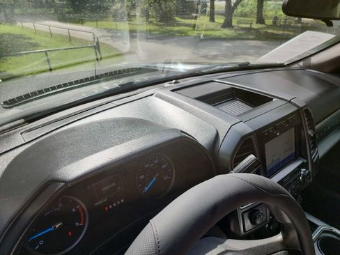 Used 2020 Ford F350 XLT w/ XLT Premium Package AWD/4WD image 26