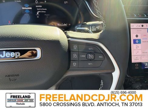 New 2025 Jeep Grand Cherokee L Limited w/ MOPAR Finishing Package AWD/4WD image 27