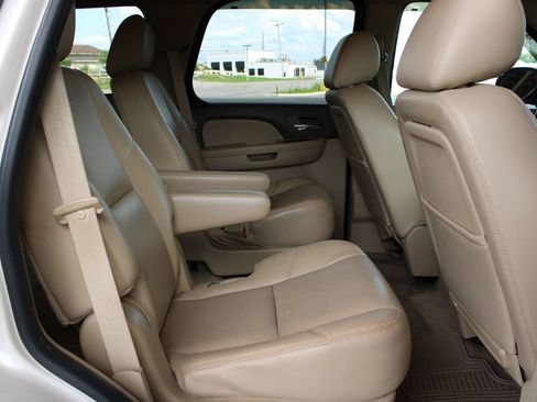 Used 2013 Chevrolet Tahoe LTZ AWD/4WD image 15