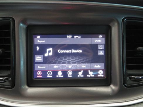 Used 2019 Dodge Challenger R/T w/ Driver Convenience Group RWD image 20