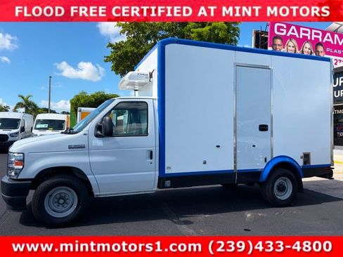 Used 2024 Ford E-350 and Econoline 350 Super Duty w/ Power Windows & Locks Group RWD image 4
