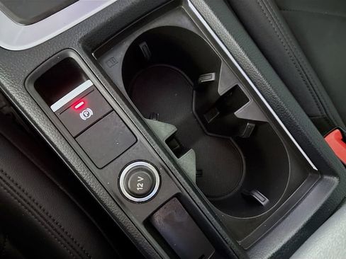 Used 2024 Audi Q3 2.0T Premium image 15