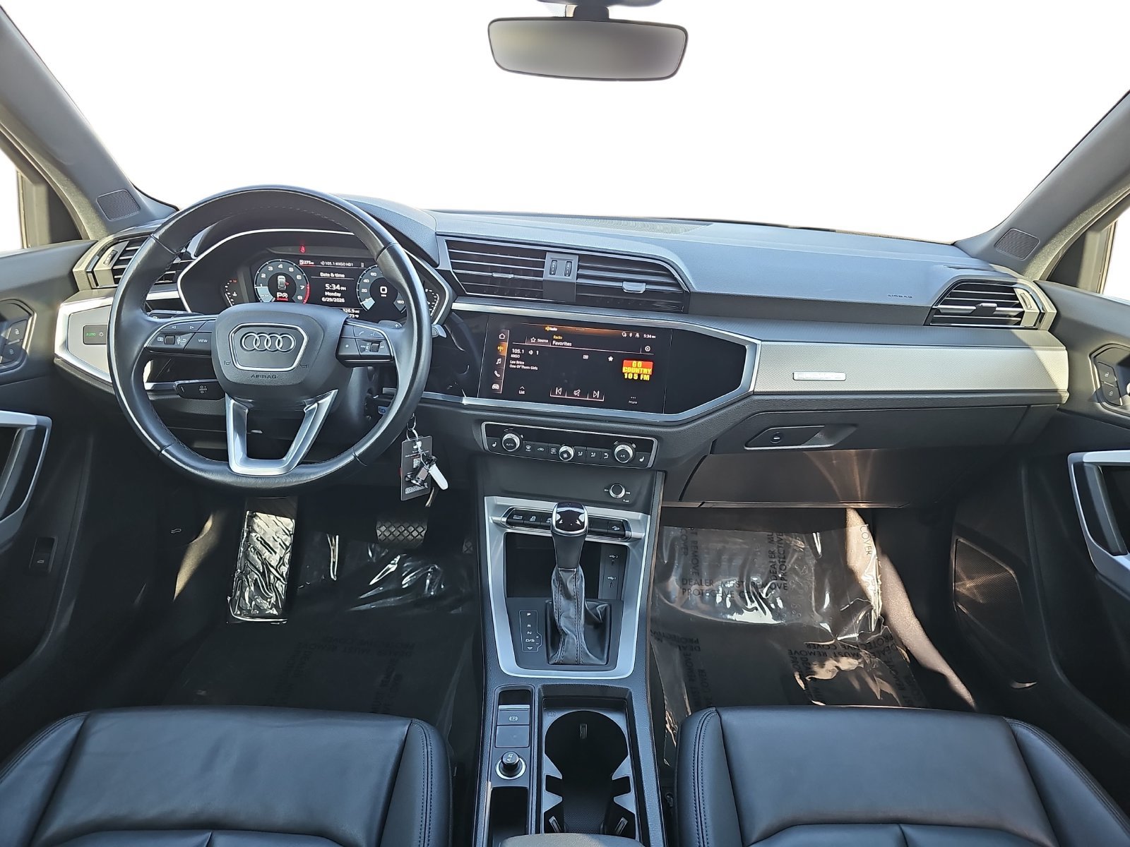 Used 2023 Audi Q3 2.0T Premium AWD/4WD image 9