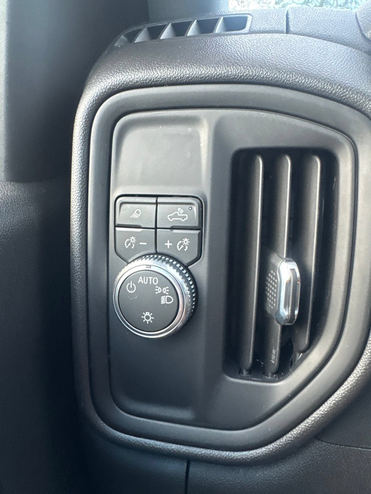Used 2026 GMC Sierra 1500 Pro w/ Pro Value Package RWD image 19