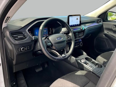 Used 2023 Ford Escape Active AWD/4WD image 17