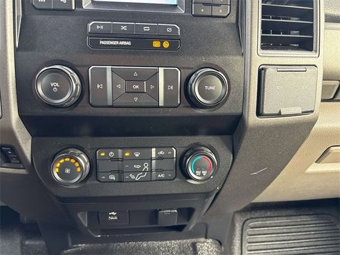 Used 2020 Ford F450 XL w/ Power Equipment Group image 14