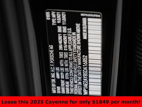 Certified 2025 Porsche Cayenne E-Hybrid image 44