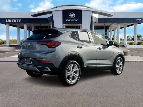 Used 2023 Buick Encore GX Preferred image 3
