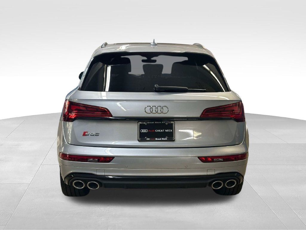 Used 2023 Audi SQ5 Premium Plus w/ Premium Plus Package AWD/4WD image 16