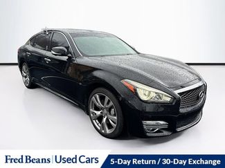 Used 2018 INFINITI Q70 L 3.7 video 1