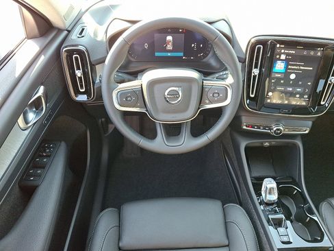 New 2026 Volvo XC40 B5 Plus w/ Protection Package Premier image 7