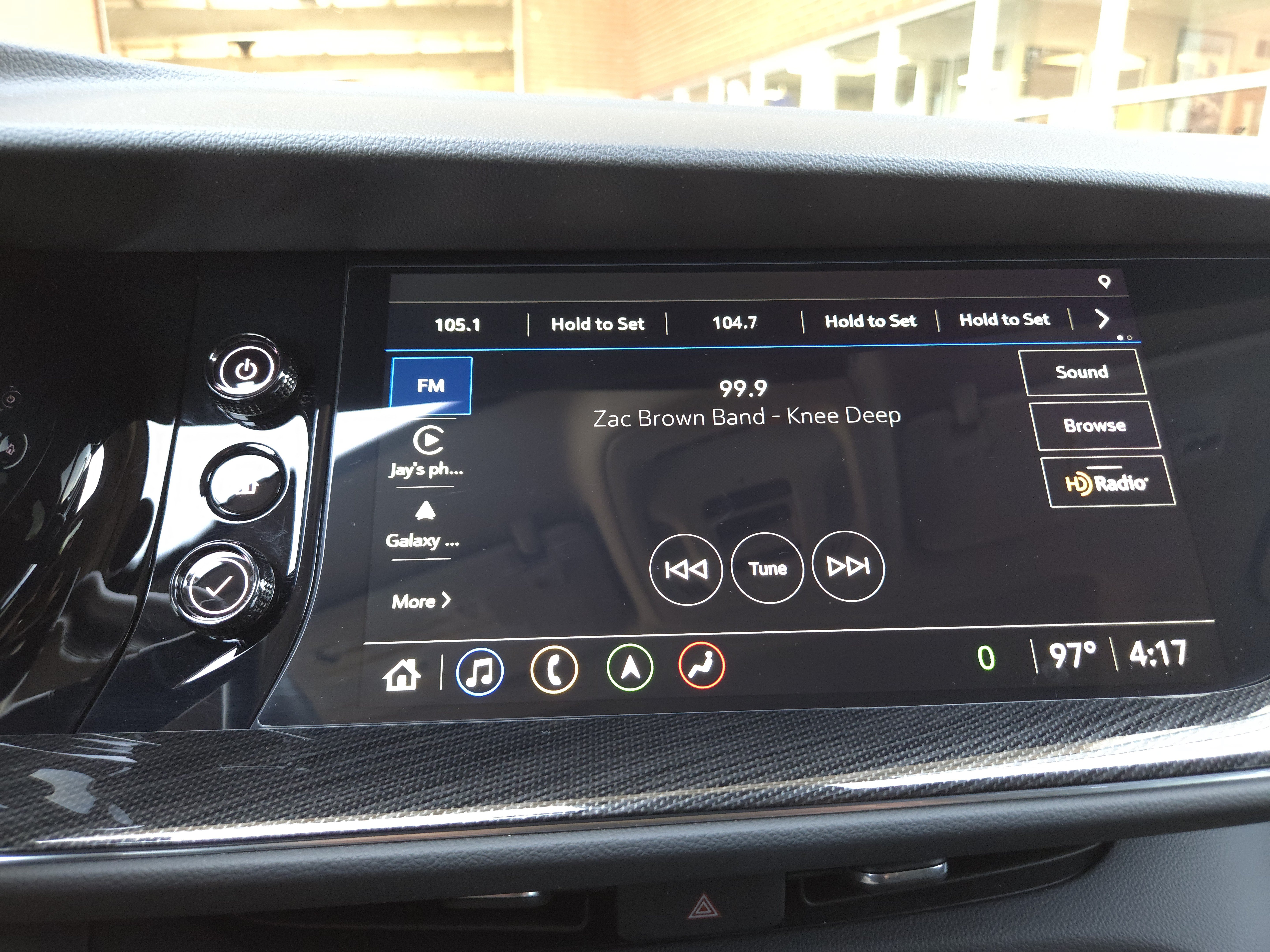 Used 2023 Buick Envision Essence w/ Technology Package I AWD/4WD image 48
