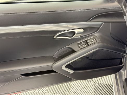 Certified 2025 Porsche 718 Cayman GTS RWD image 15