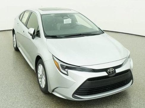 New 2026 Toyota Corolla Hybrid Sedan FWD image 14