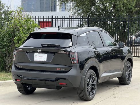 New 2026 Nissan Kicks SR w/ SR Premium Package AWD/4WD image 4
