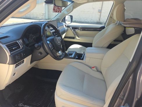 Used 2023 Lexus GX 460 Premium w/ Premium Package AWD/4WD image 27