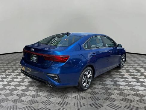 Used 2019 Kia Forte LXS FWD image 5