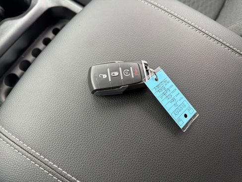 New 2026 RAM 1500 Big Horn AWD/4WD image 29