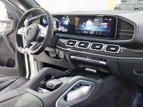 Used 2021 Mercedes-Benz GLS 63 AMG 4MATIC w/ Warmth & Comfort Package image 39