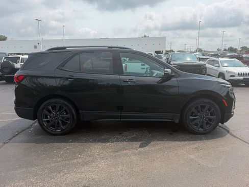 Used 2024 Chevrolet Equinox RS w/ RS Leather Package AWD/4WD image 5