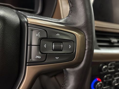 Used 2023 Chevrolet Suburban High Country w/ Advanced Technology Package image 26