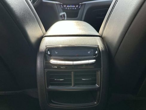 Used 2022 Cadillac XT5 Sportv w/ LPO, ONYX Package AWD/4WD image 14