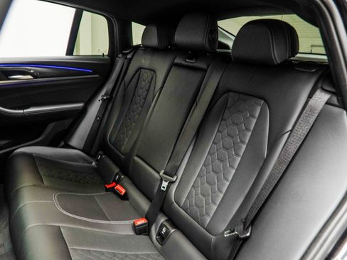 Used 2023 BMW X4 M image 39